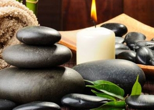 MASSAGE AUX PIERRES CHAUDES à ST geoirs